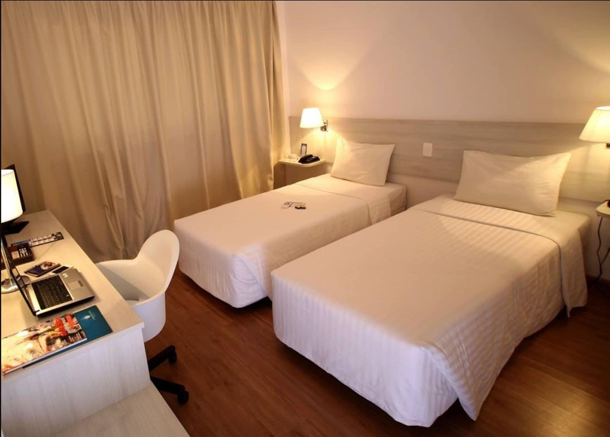 Camacari Plaza Hotel Exterior foto